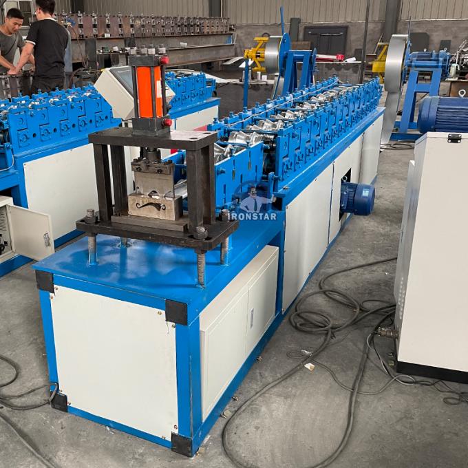 Fensterladentür Rolle, die Maschine 3 bildet
