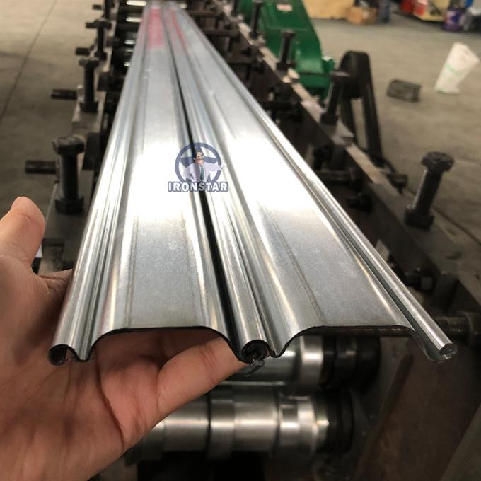 Fensterladentür Rolle, die Maschine 4 bildet