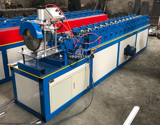 Fensterladentür Rolle, die Maschine 2 bildet