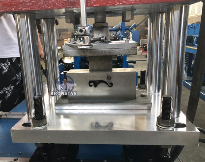 Fensterladentür Rolle, die Maschine 5 bildet