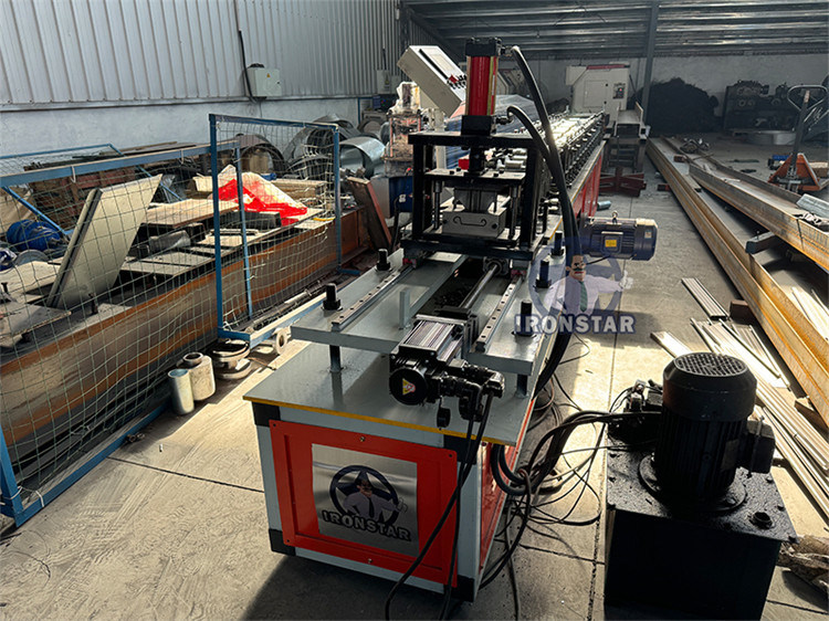 “100mm sandwich rolling shutter door machine, sandwich shutter roll forming machine, insulated shutter panel forming line, rolling shutter door making machine, cold roll former, metal shutter door ”