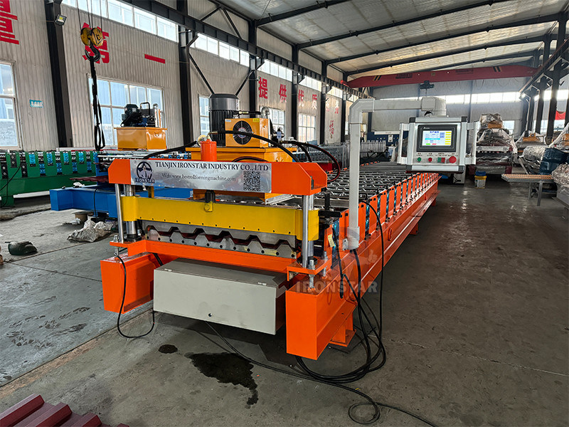 “T35 Trapezoidal Roofing Sheet Roll Forming Machine For Kyrgyzstan Metal Roof Panel Making Machine T35 Profile Trapezoidal Roof Panel Roll Forming Machine For Kyrgyzstan Construction Roofing Machine ”